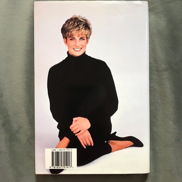 Books: Diana Her True Story & The Royals - Picture 7 of 10